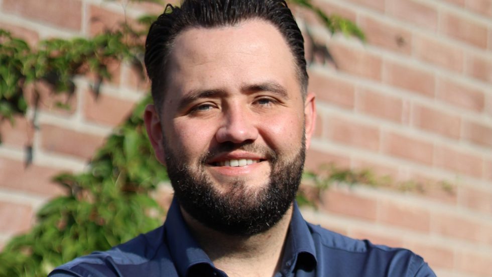 Gijs Laurentzen woont in De Zilverkamp en zet zich actief in voor een aardgasvrije wijk als lid van het Zilverkamp Aardgasvrij project. Hij is deelnemer van een klankbord- en werkgroep. Gemeente Lingewaard is initiatiefnemer van dit project.